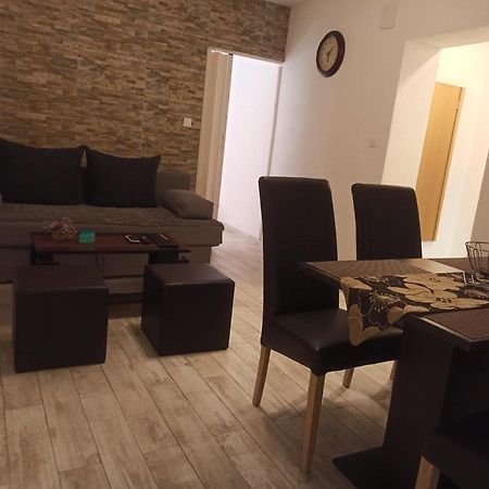 Studio Apartments Una Кореница Екстериор снимка