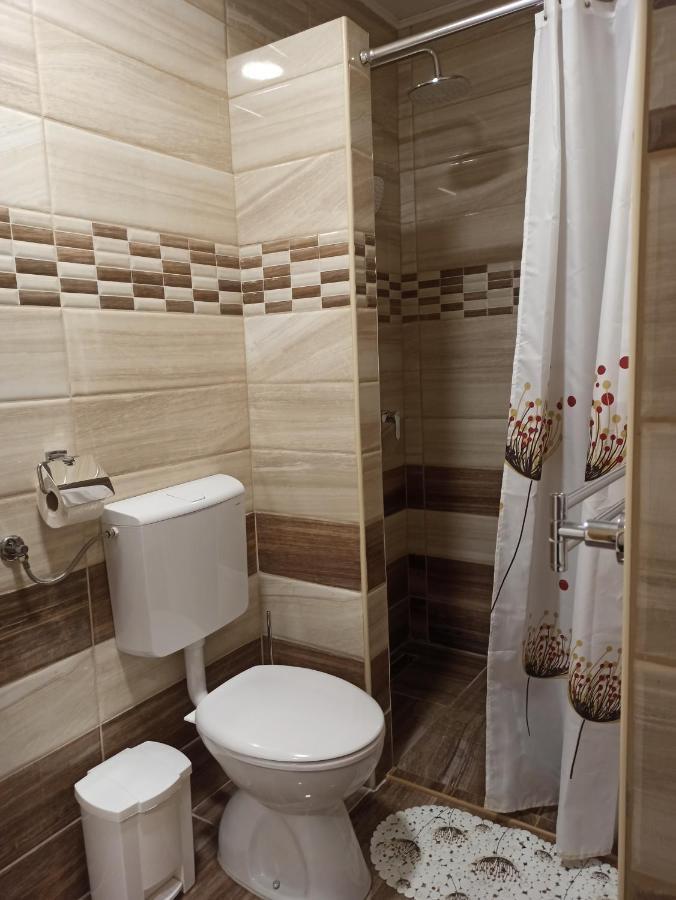 Studio Apartments Una Кореница Екстериор снимка