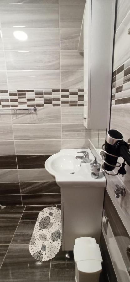 Studio Apartments Una Кореница Екстериор снимка