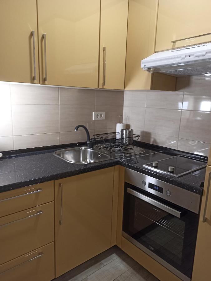 Studio Apartments Una Кореница Екстериор снимка